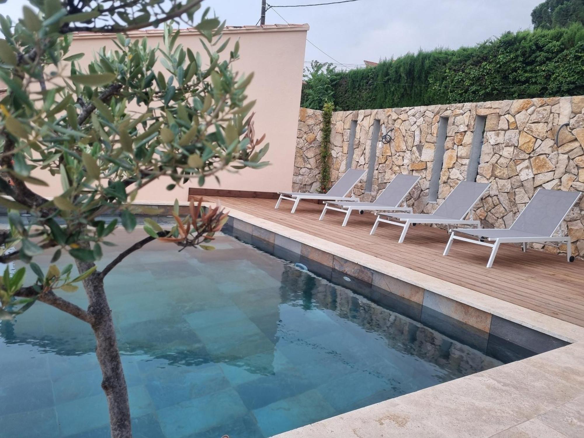 Villa Manoa Ольуль Экстерьер фото